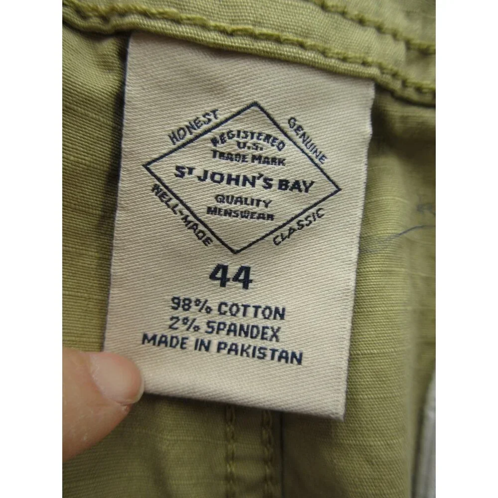 St Johns Bay Shorts 44 Khaki Olive Cargo Ripstop Stretch Belted NEW
